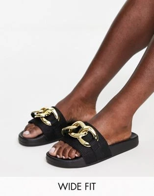 Glamorous Wide Fit - Sliders A Pianta Larga Nere Con Catenina