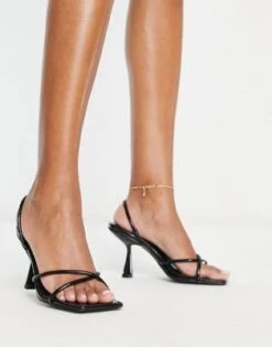 Simmi London - Alamo - Sandali Neri Con Tacco Medio A Pianta Larga -Public Desire Shop 202436824 4