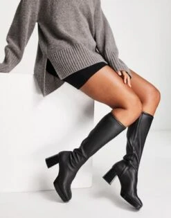 & Other Stories - Stivali Al Ginocchio In Pelle Con Tacco E Plateau Neri