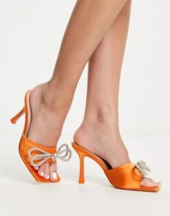 Public Desire - Level Up - Sabot Arancioni In Raso Con Fiocco Decorato