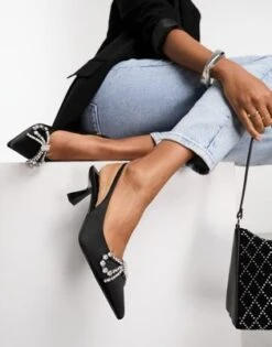 Steve Madden - Affluence - Scarpe In Raso Nero Decorate Con Cinturino Posteriore